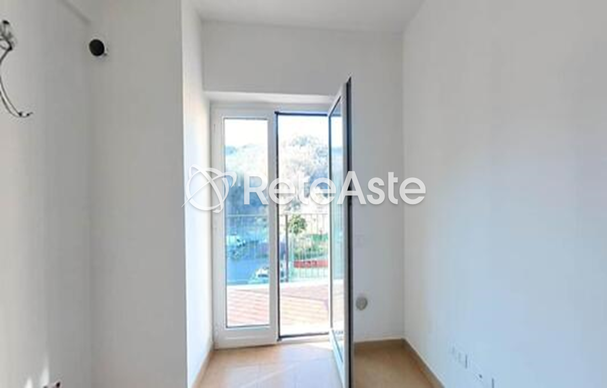 FBA-137-2025-Before-5.jpg - Prima