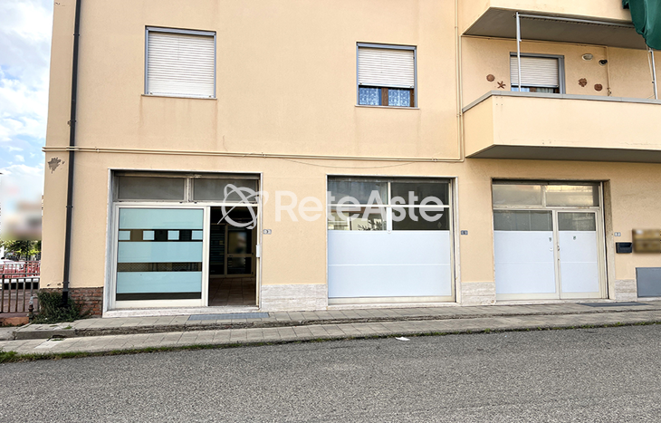 Negozio - In evidenza su Aste tra privati