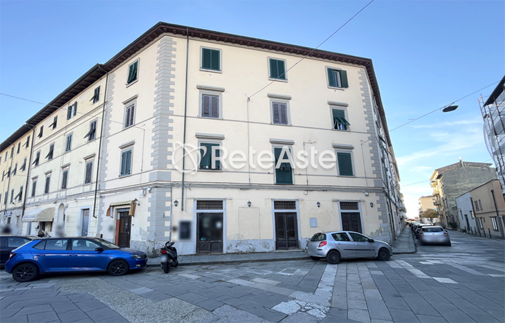 Fondo Commerciale - In evidenza su Aste tra privati