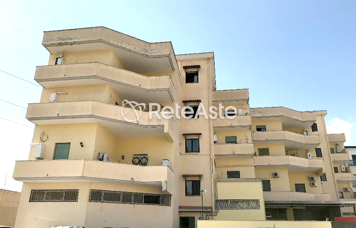 Albergo - In evidenza su Aste tra privati