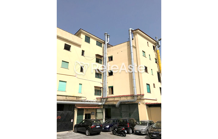 Laboratorio - In evidenza su Aste tra privati