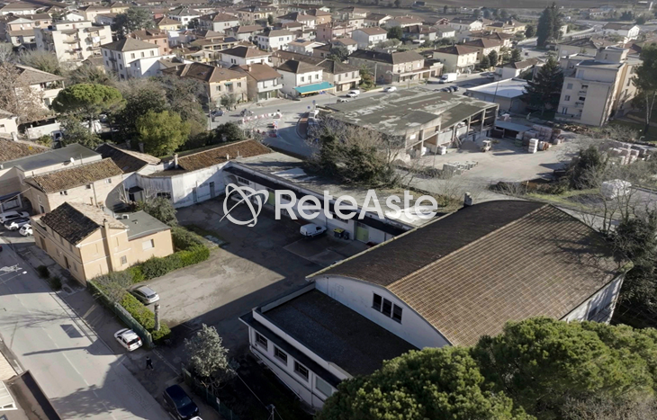 Capannone Industriale - In evidenza su Aste tra privati