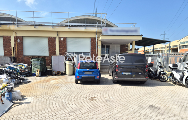 Capannone - In evidenza su Aste tra privati